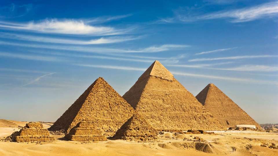Ancient Wonders: Rome Athens Cairo - Contiki - Italy - Image 2