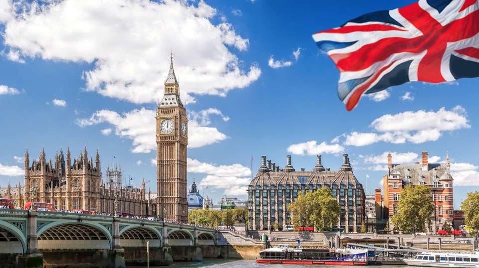 Britain and Ireland Explorer - Costsaver - England - Image 3