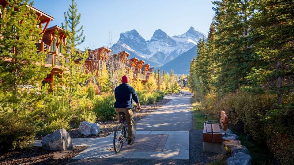Panoramic Canadian Rockies - Costsaver - Canada - Image 6
