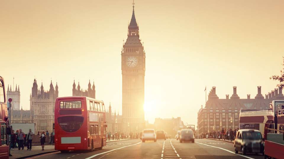 Classic Europe Christmas & New Year - Expat Explore - England - Image 5