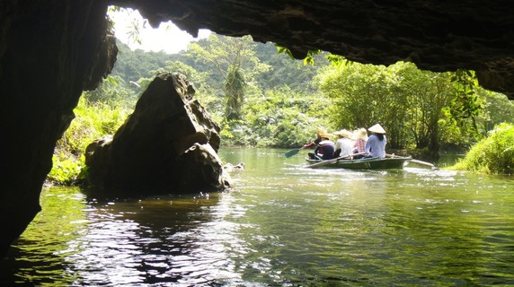 Image 2 of 6