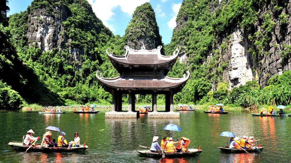 Hoa Lu - Trang An Tour with Mua Cave - undefined - Image 6