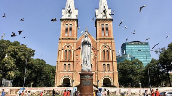 Image 4 of 5
