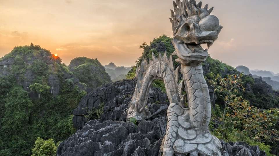 Hoa Lu - Tam Coc Tour With Mua Cave - undefined - Image 4