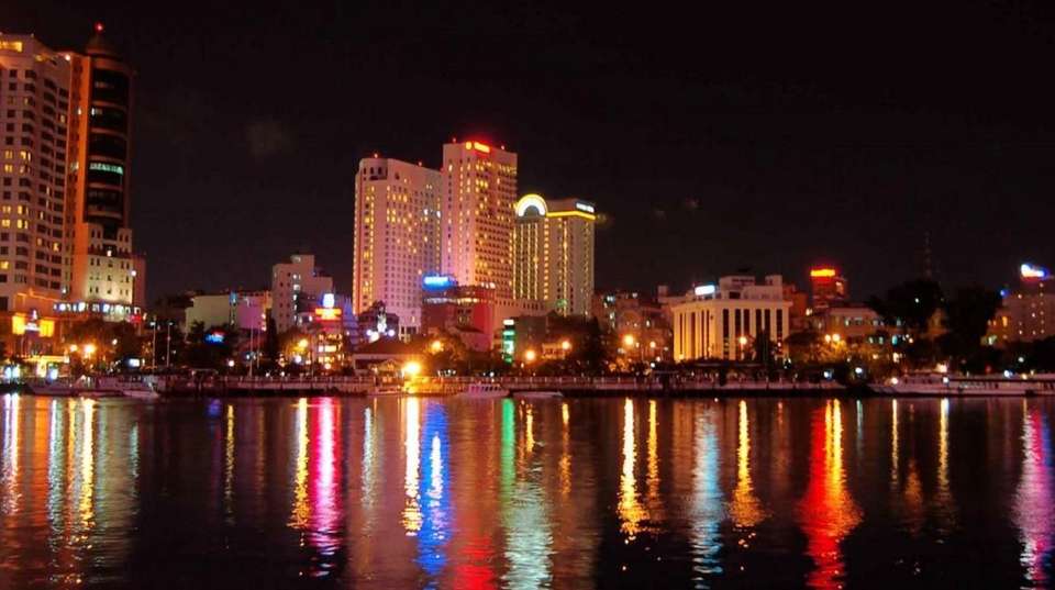 Cruise Dinner On Saigon River - Gray Line Vietnam - Vietnam - Image 2