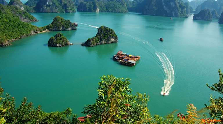 Halong 1 Day Luxury Group Tour trip - alternative tour available