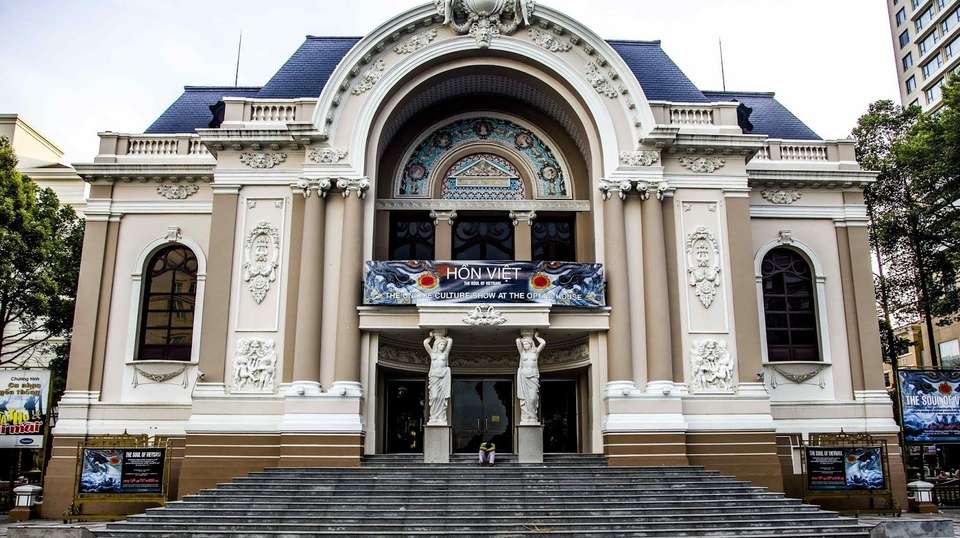 À Ố Show in Saigon - Gray Line Vietnam - Vietnam - Image 6