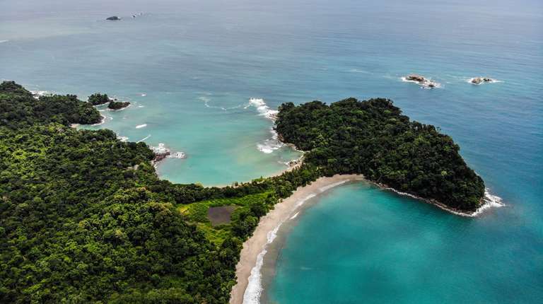 Rainforest, volcano and beach trip - alternative tour available