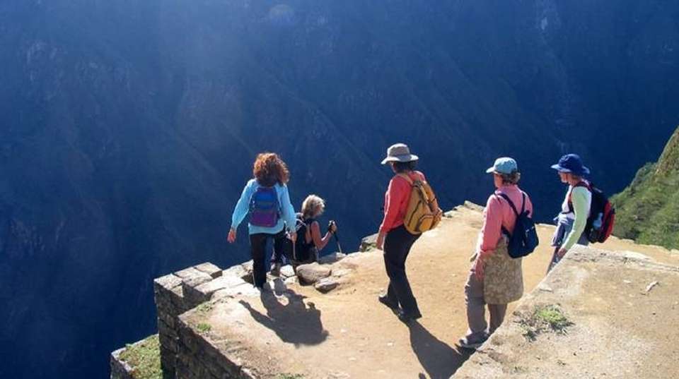 Peru Express 5 Days Tour - Guide Ecuador Travel - Peru - Image 8