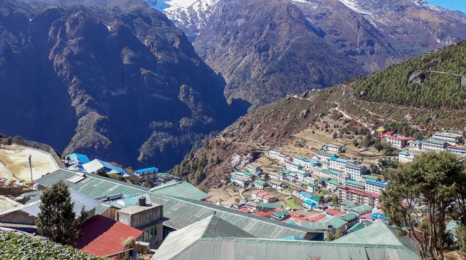 Classic Everest Base Camp Trek - Himalayan Scenery Treks And Expedition - Nepal - Image 5
