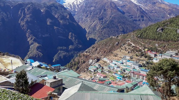 Image 5 of 8