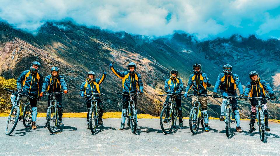 Inca Jungle Trail to Machu Picchu in 4 days-GROUP SERVICE - Inkayni Peru Tours - Peru - Image 1