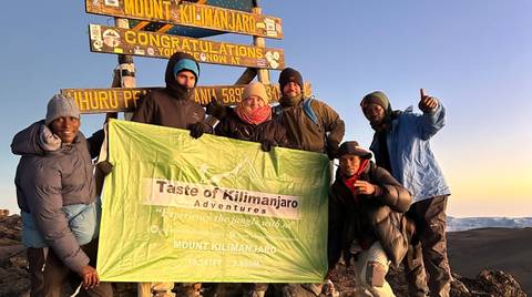 Moshi Climbing Tour: 7 Days Mount Kilimanjaro Climbing Via Machame Route