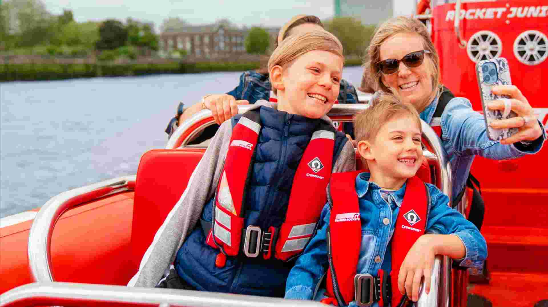 Ultimate London Speedboat Adventure