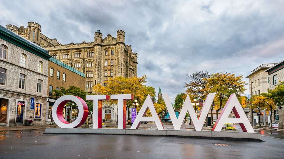 Indulgence in Eastern Canada - Luxury Gold - Canada