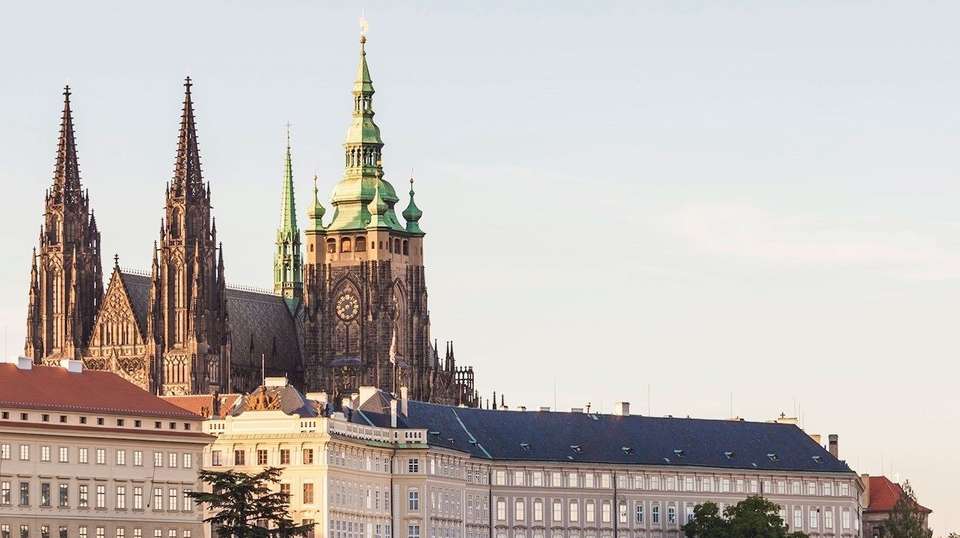 Harmony of Central Europe - Luxury Gold - Hungary - Image 4