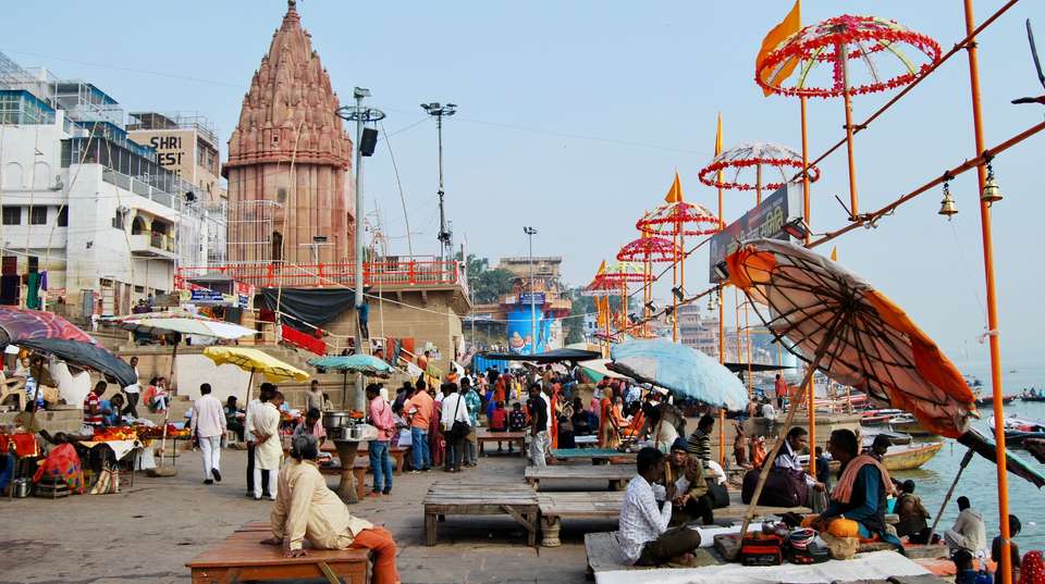 Sunrise Boat Cruise on the River Ganges - Memorable India Journeys Pvt. Ltd. - India - Image 6