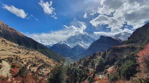 Pokhara Active And Outdoor Tour: Annapurna Circuit Trek