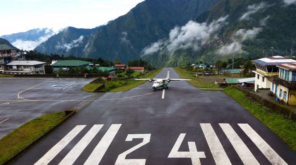 Everest Base Camp Trek With Helicopter Return - Mount Glory Treks And Expedition Pvt. Ltd. - Nepal - Image 5