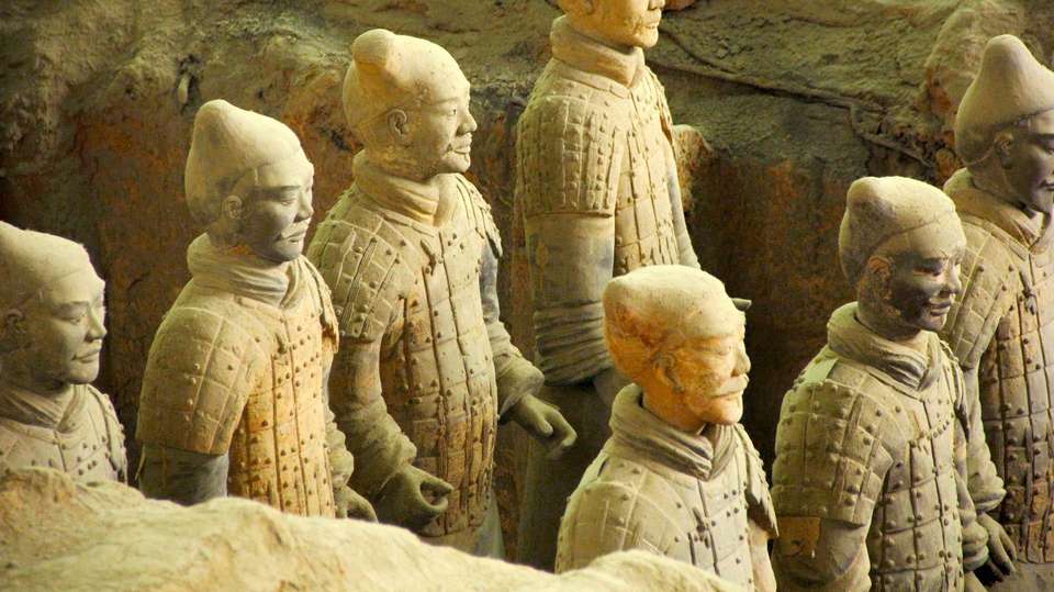 China Highlights Tour: Beijing, Xi'an, Shanghai - undefined - Image 8
