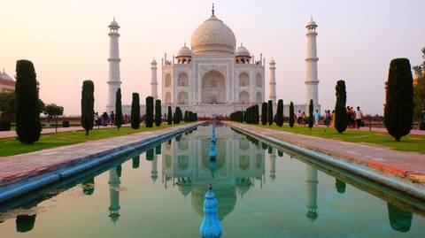 India Art And Architecture Tour: Golden Triangle With Sacred Varanasi