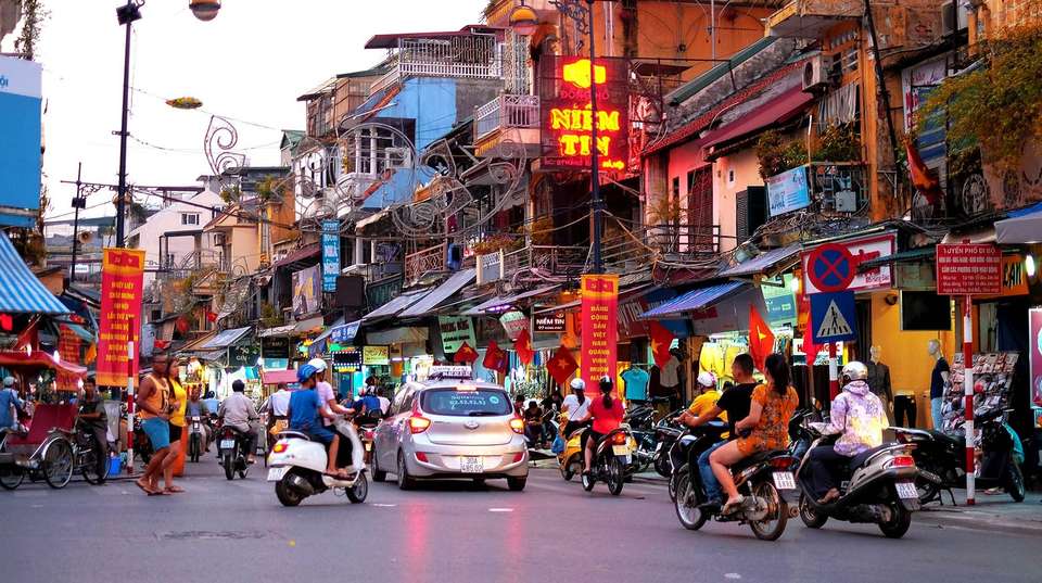 Vietnam's Treasures: Hanoi, Hue, Hoi An, Halo - undefined - Image 5