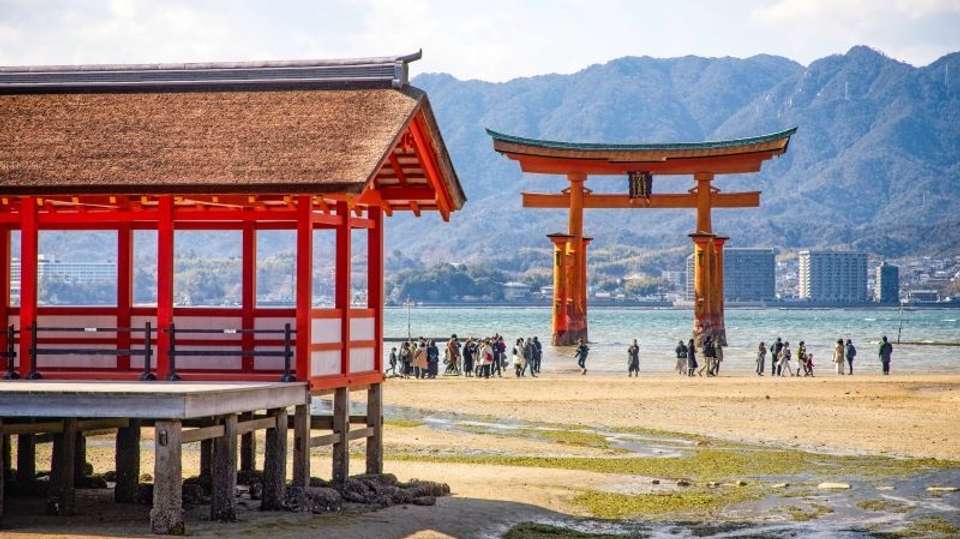 Historical Japan with Hiroshima - undefined - Image 9