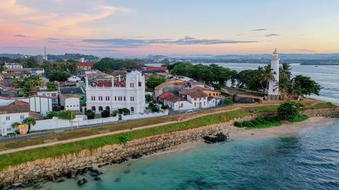 Walking Tour: Experience Sri Lanka