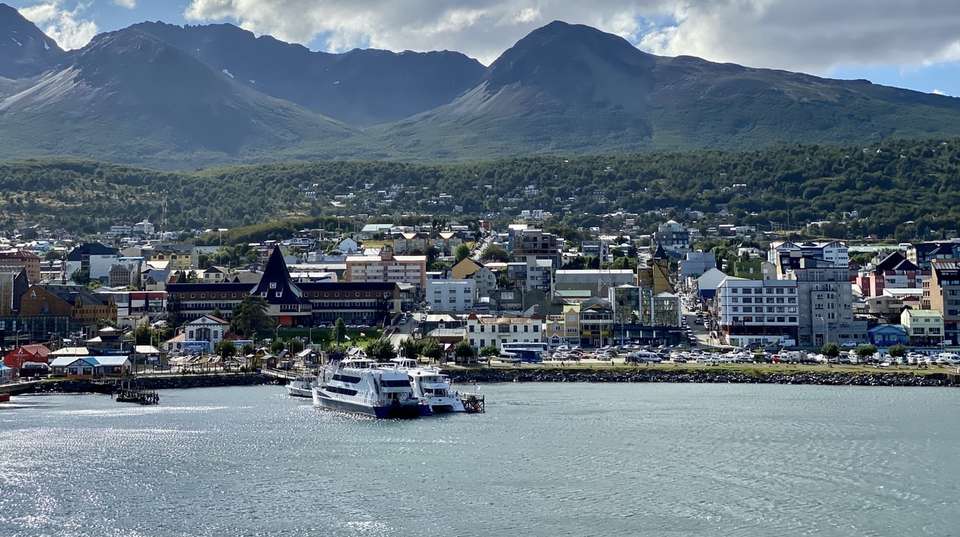 El Calafate, Torres del Paine & Ushuaia - People Travel And Experience - Argentina - Image 7