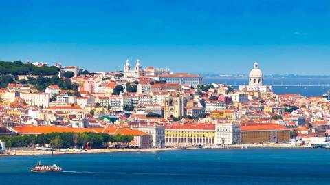 Natural Landmarks Sightseeing Tour: Best Of Lisbon And Porto In 7 Days