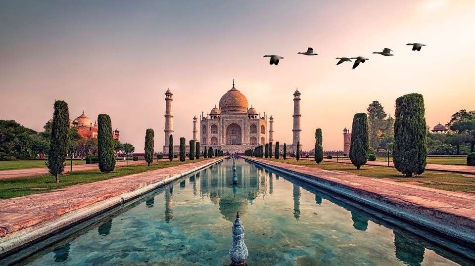 4N/5D Golden Triangle Tour - Seven Wonder Tour & Travels - India - Image 2