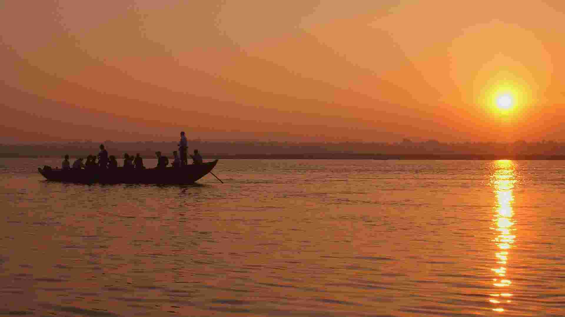 Ganges Tour