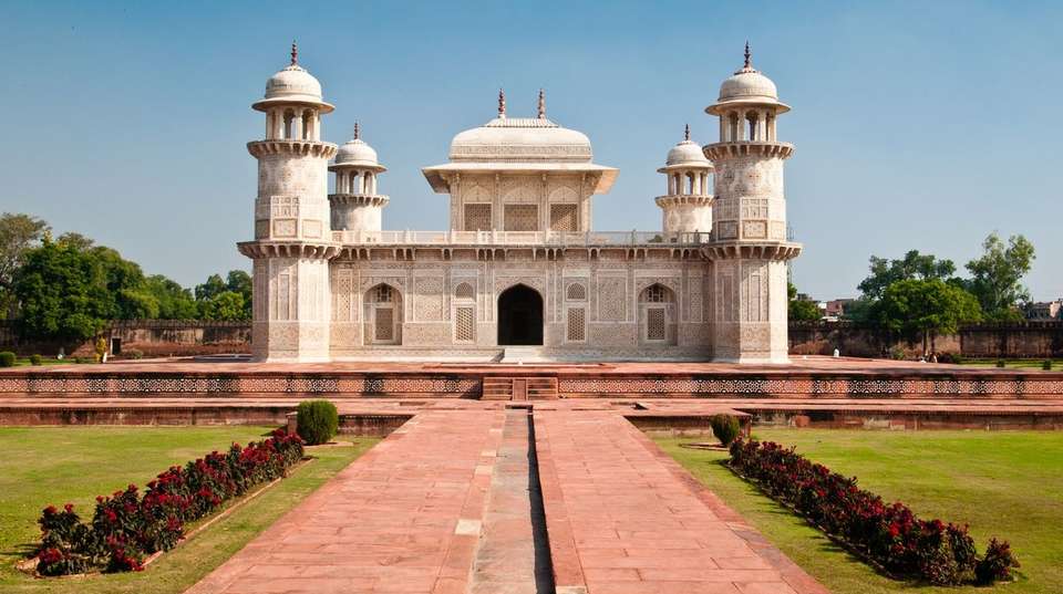 Taj Mahal Tour + Tiger Safari - Seven Wonder Tour & Travels - India - Image 6