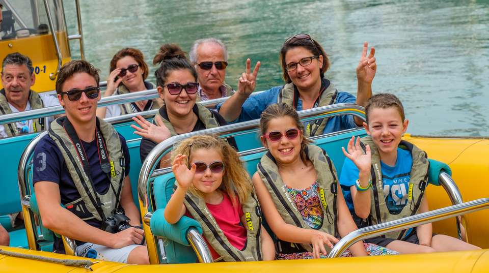 60 Min - Marina Cruise Sightseeing Dubai Tour - The Yellow Boats - UAE