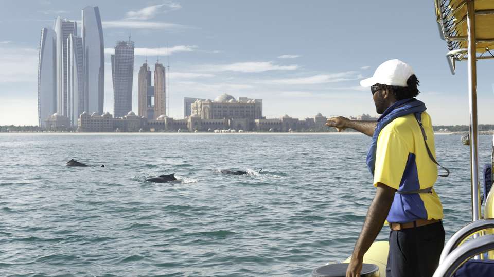 Corniche Sightseeing Boat Tour - The Yellow Boats - UAE - Image 7