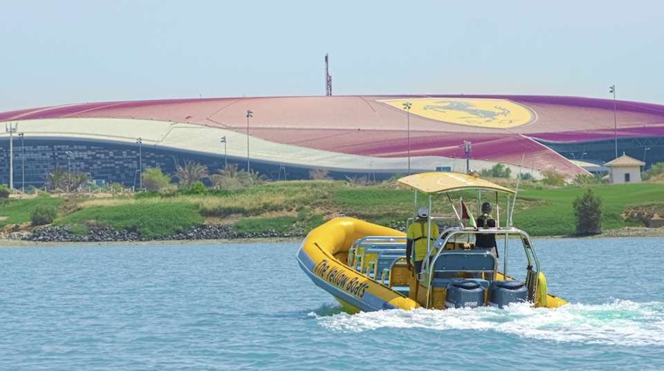 75 Min - Yas Explorer Sightseeing Abu Dhabi Tour - The Yellow Boats - UAE - Image 3