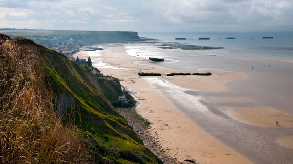 Image 2 of 4