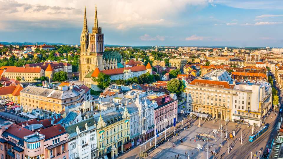 Highlights of Eastern Europe - Trafalgar - Austria - Image 3
