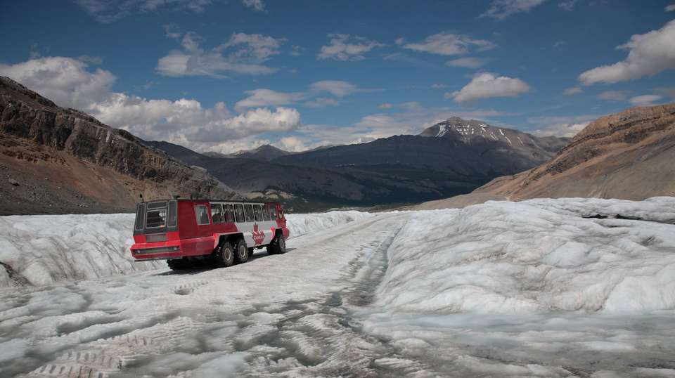 Spectacular Canadian Rockies - Trafalgar - Canada - Image 4