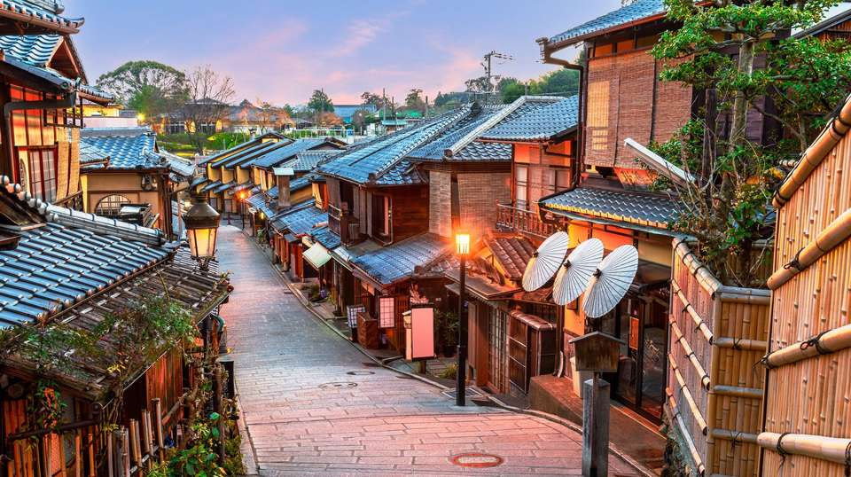 Splendours of Japan - Trafalgar - Japan - Image 4