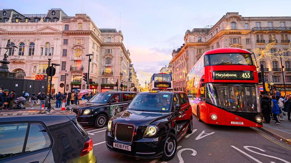 London Explorer - Trafalgar - England - Image 5
