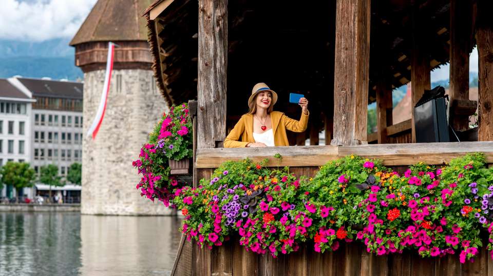 European Whirl - Trafalgar - Belgium