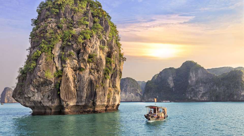 Highlights of Vietnam - Trafalgar - Vietnam - Image 4