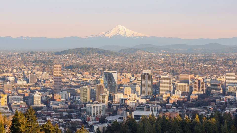 Scenic Seattle, Portland and Oregon Coast - Trafalgar - USA - Image 4