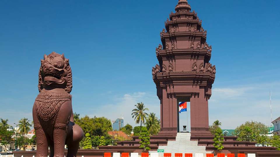 Wondrous Phnom Penh City Tour - undefined - Image 5