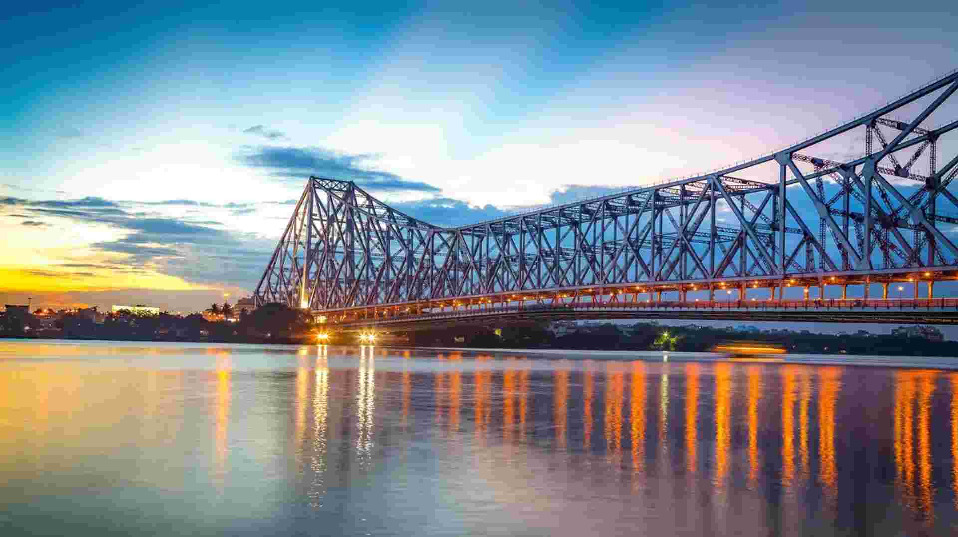 Cruise & Rail: The Sacred Ganges & the Maharajas' Express (2026)