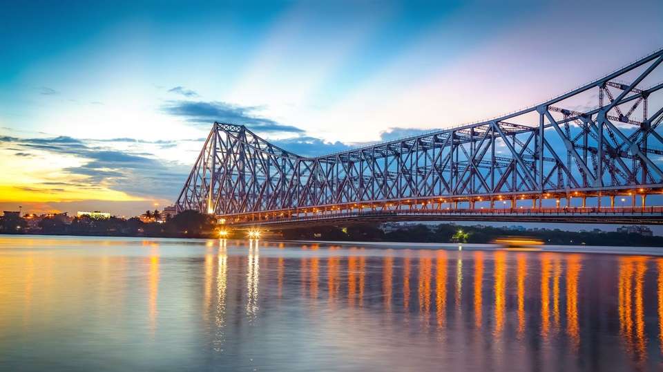 Cruise & Rail: The Sacred Ganges & the Maharajas' Express (2027) - Uniworld - India - Image 1