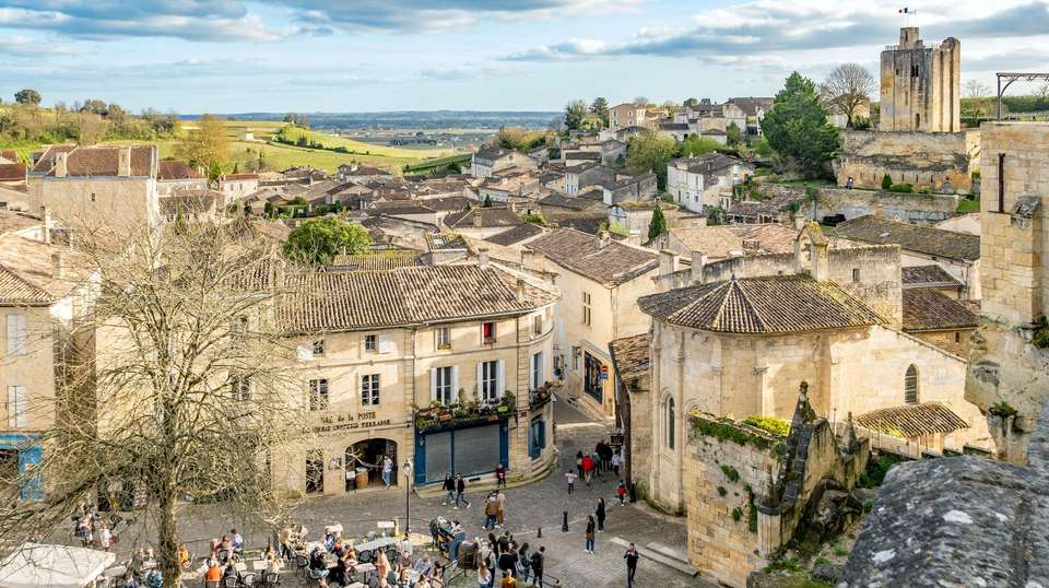 Brilliant Bordeaux (2027) - Uniworld - France - Image 3