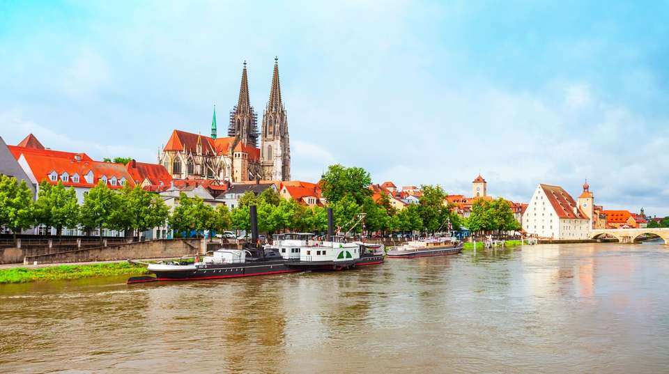 Grand Christmas & New Year's (2027) - Uniworld - Germany - Image 3