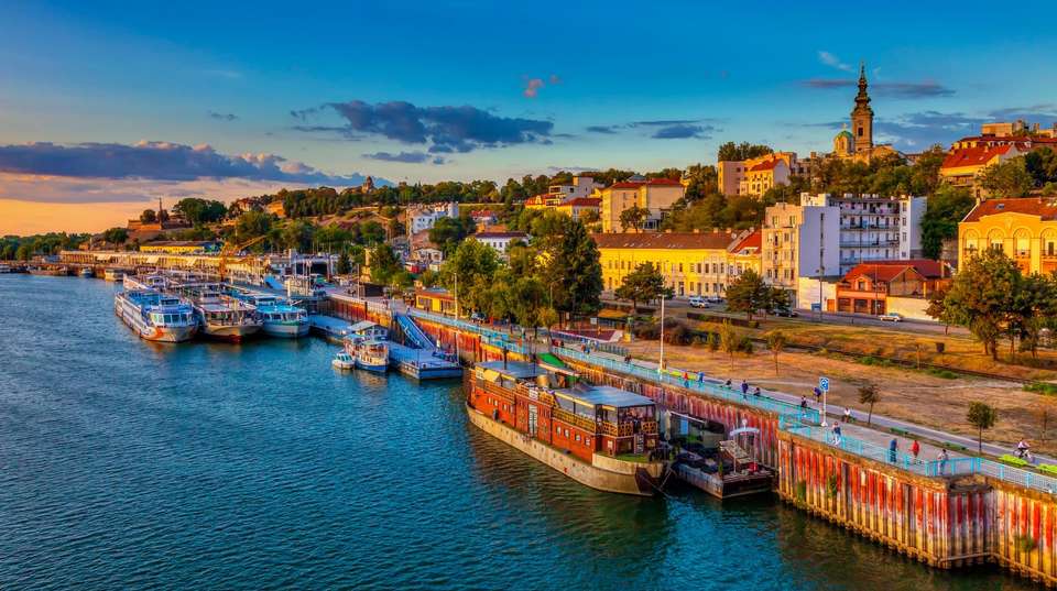 Highlights of Eastern Europe (2027) - Uniworld - Hungary - Image 3